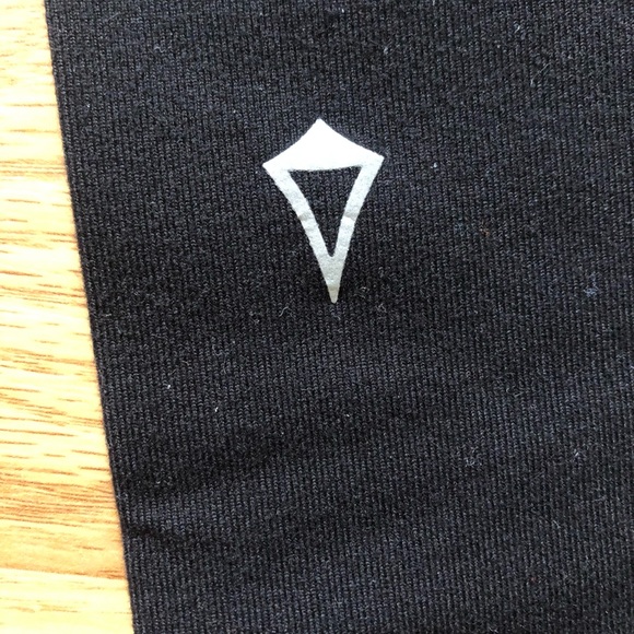 Ivivva Size 14 full length leggings - Picture 3 of 4